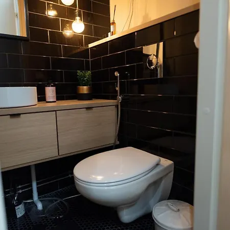 Tyylikaes City-huoneisto * タンペレ